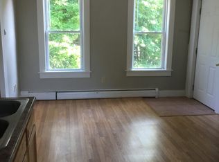 35 High St #8, Amherst, MA 01002