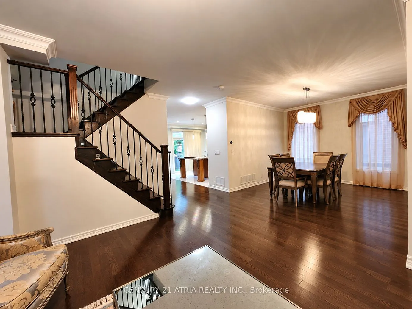 4 bed, $4,500 — Photo 4