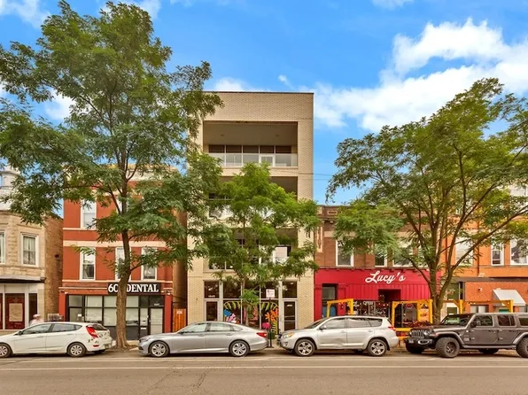 1045 N California Ave APT 4, Chicago, IL 60622