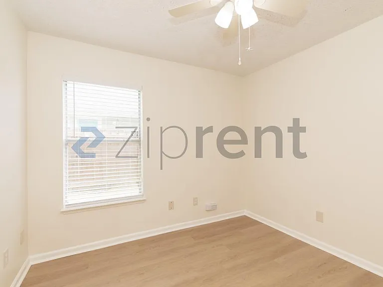 3389 Millcrest Pl — Photo 18