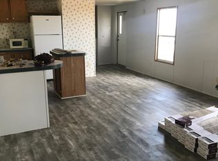 1201 County Road 460, Coupland, TX 78615