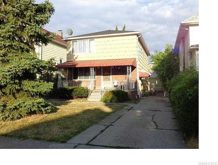 1st image of 242 Crestwood Ave