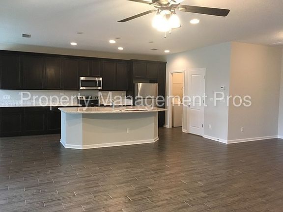 2nd image of 4426 Charter Point Blvd
