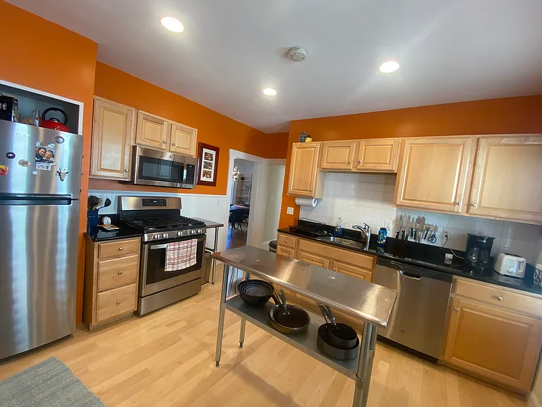 108 Heath St #1 — Photo 9