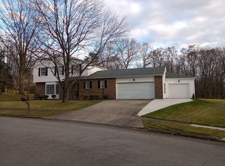 1205 Butternut Ct, Mansfield, OH 44906