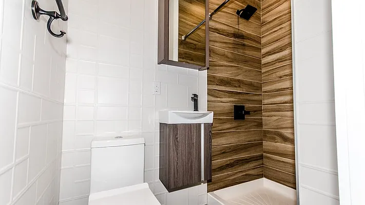 Rented by Nooklyn NYC LLC | media 26