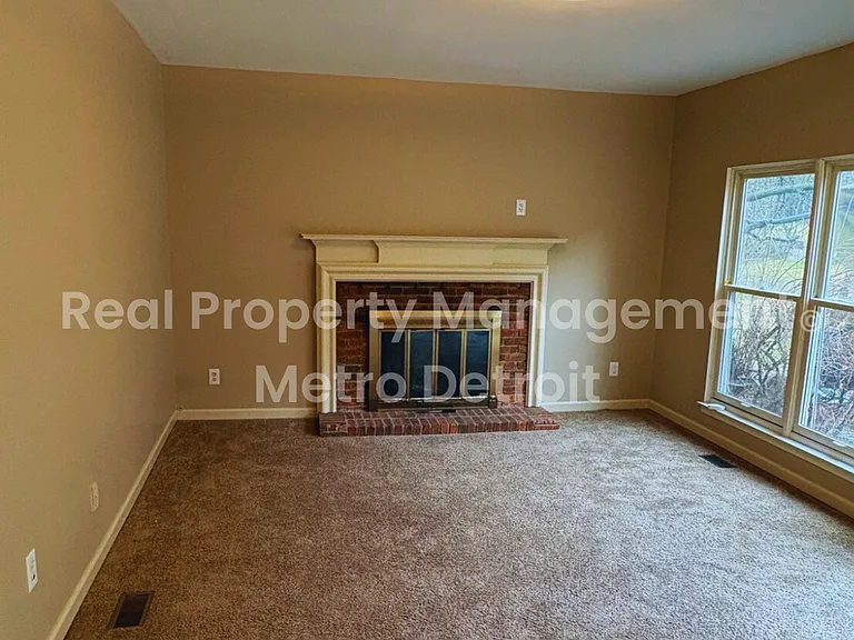 172 Parsons Ln — Photo 10