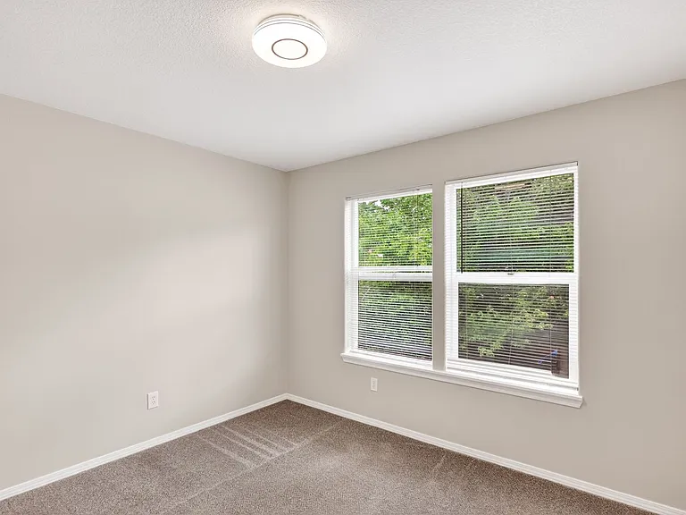 4263 SW 159th Ave — Photo 14