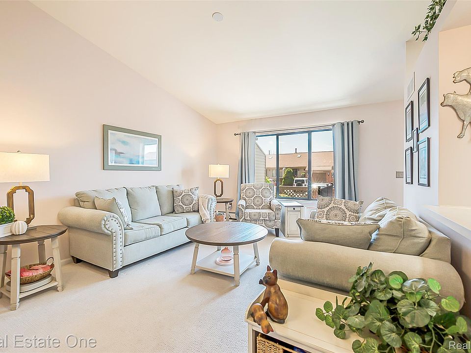61962 Yorktown Dr Unit 2, photo 13