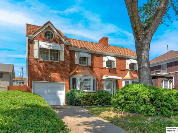3862 California St, Omaha, NE 68131