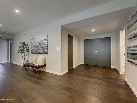 4th image of 425 Pilgrim Pl