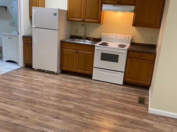 109 E Center St APT 2, Medina, NY 14103