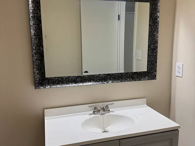 5139 Cornell Dr — Photo 19