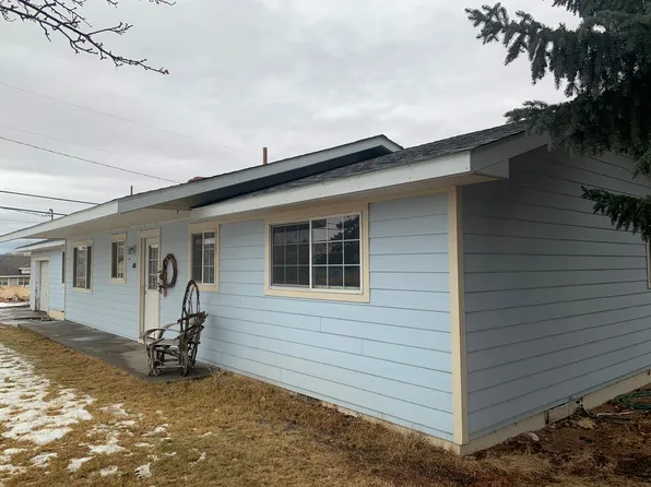 605 Tennyson Ave, Hines, OR 97738