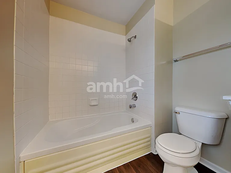 266 W Holly Ct — Photo 16