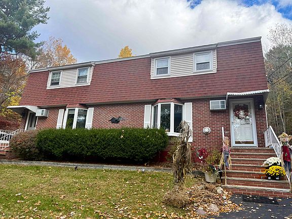 2nd image of 8 Maylane Dr