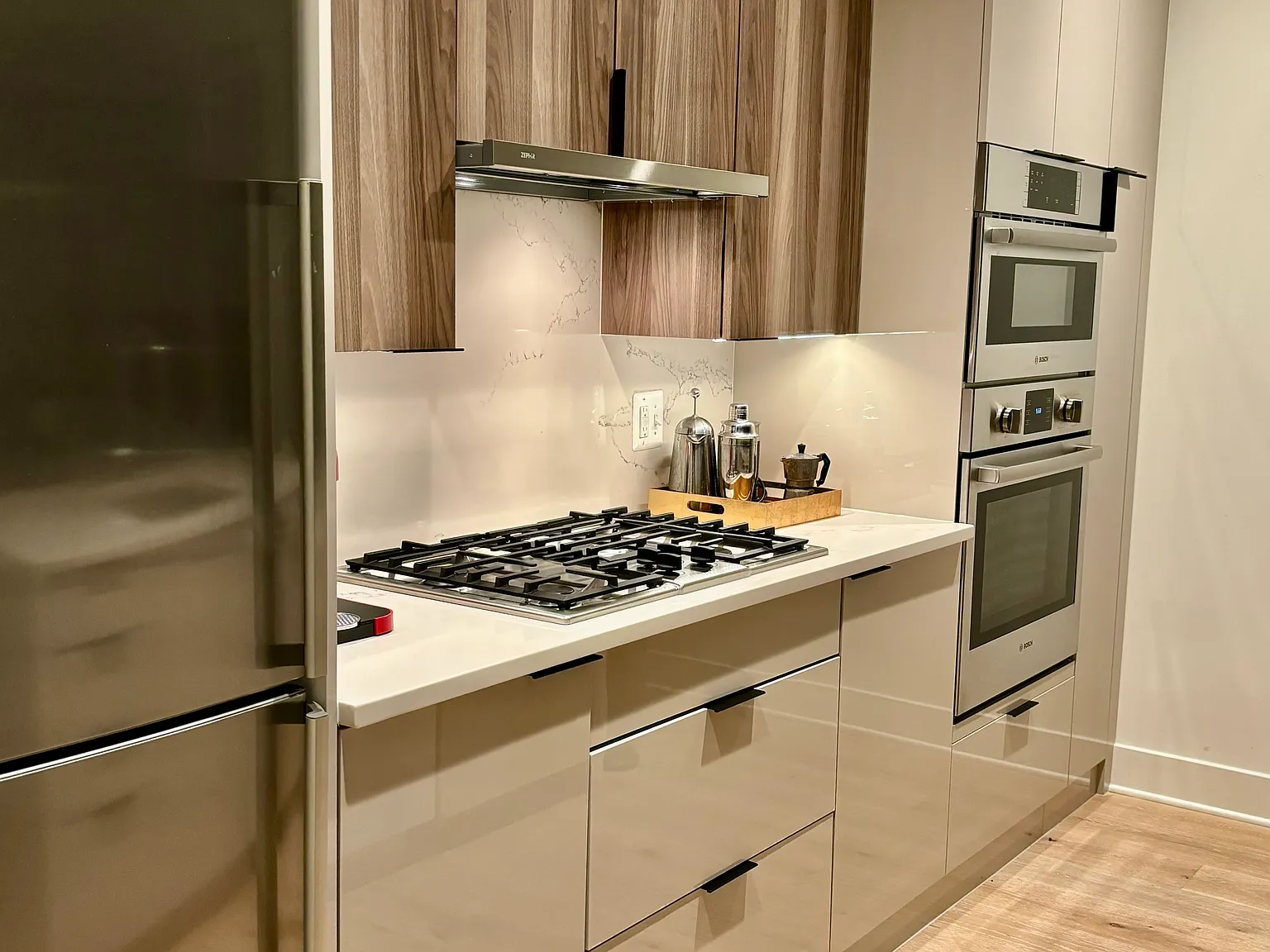 1 bed, 680 sqft, $3,200 — Photo 2