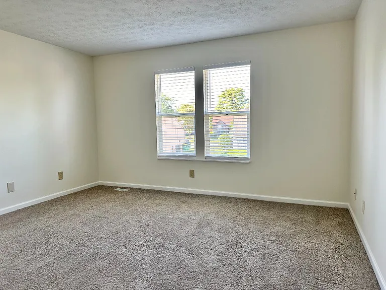 1934 Harvest Meadows Dr S — Photo 15