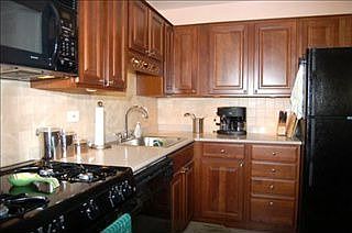 5th image of 1802 Fox Run Dr #B3