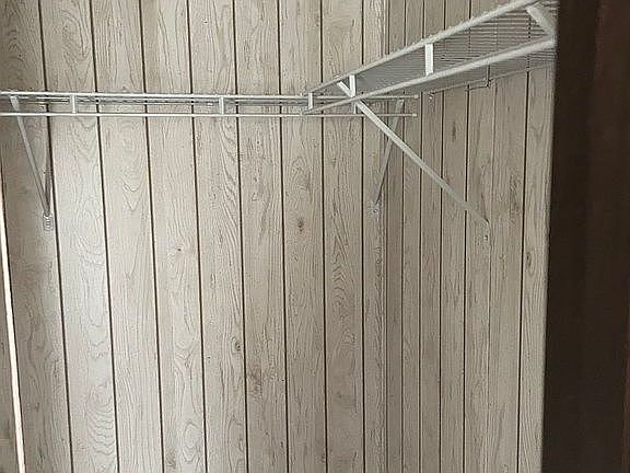 5th image of 940 Kirby St Trailer 24