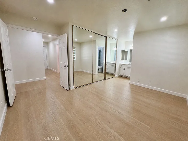 759 E Avenue J6 — Photo 22