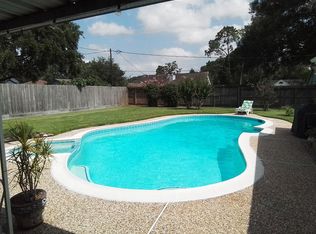2509 Taylor Ln, Pearland, TX 77581