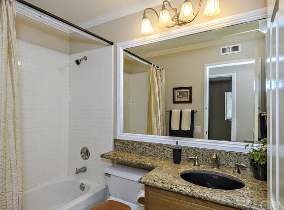 5th image of 2381 Bloomfield Ln
