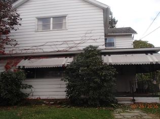 106 York Ave, Duryea, PA 18642