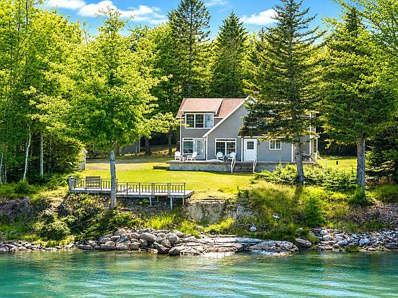 3rd image of 562 Rays Point Road