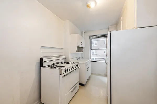 Sold by Better Homes and Gardens Real Estate Rand Realty | media 32