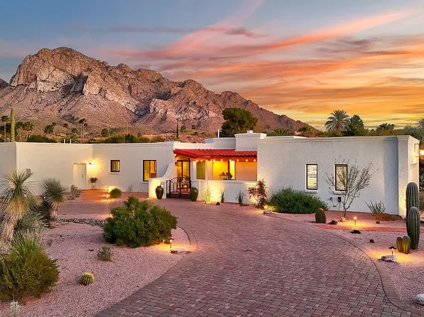 81 W Greenock Dr, Tucson, AZ 85737