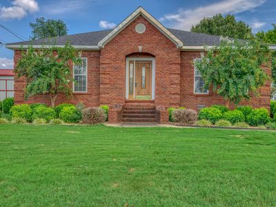 2203 Brown St, Muscle Shoals, AL, 35661