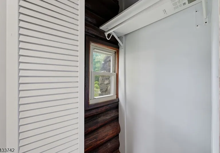 33 Hillside Ave — Photo 23