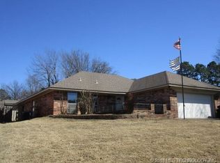 2710 Brookside Cir, McAlester, OK 74501