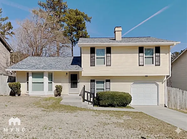 6454 Eastbriar Dr, Lithonia, GA 30058