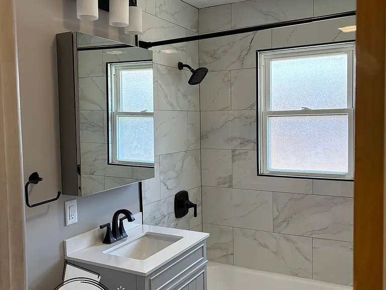 3112 Calwagner St #2W — Photo 3