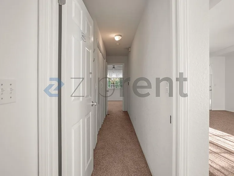 Hallway/Laundry Area