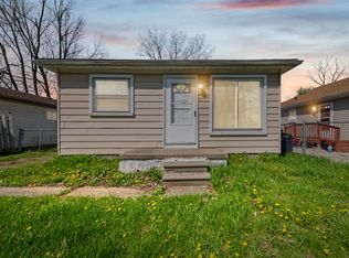 6180 Cordell St, Romulus, MI 48174