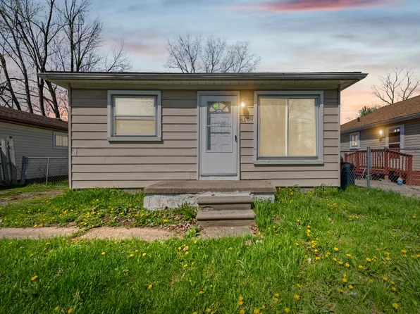6180 Cordell St, Romulus, MI 48174