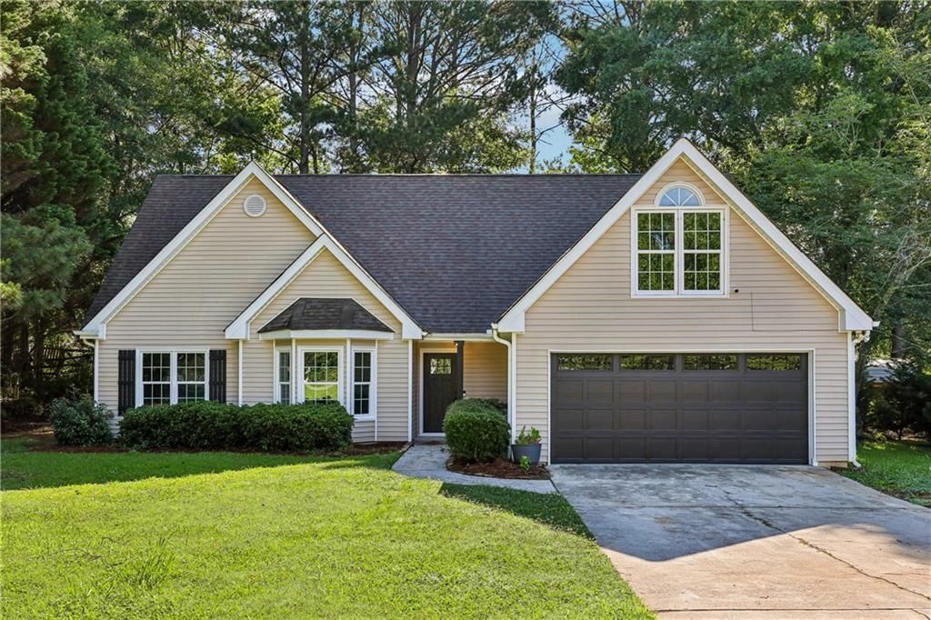 2360 Huntington Dr, Loganville, GA, Loganville