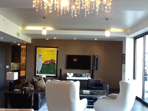 10375 Wilshire Blvd APT 5E, Los Angeles, CA 90024
