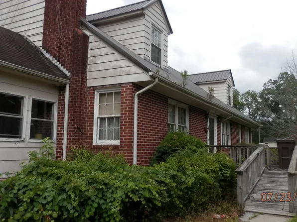 304 N Elm Street, Chadbourn, NC 28431