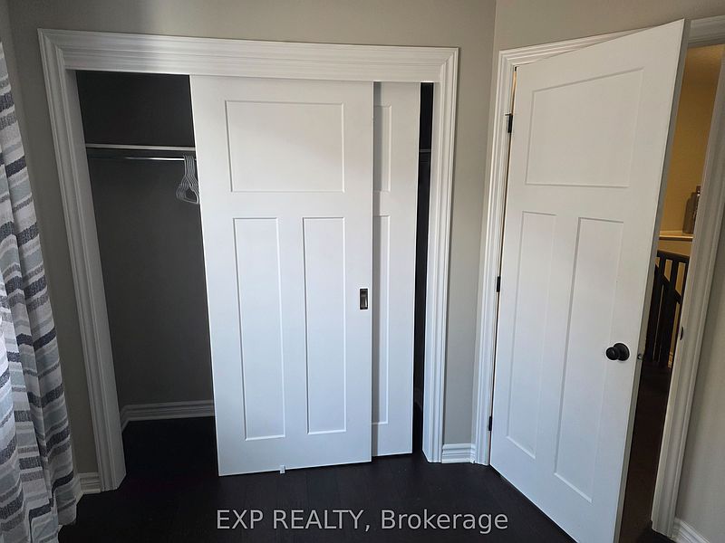 Ottawa House for rent - 4 Bedrooms — photo 15
