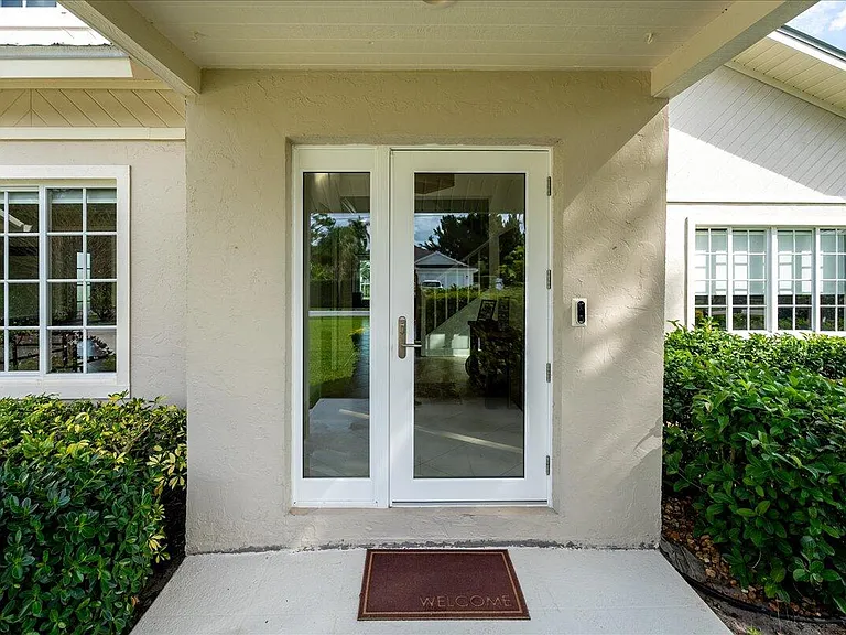 1947 NW Palmetto Ter — Photo 25
