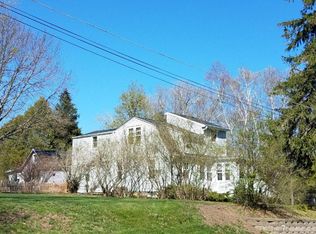 N43W5772 Maple St, Cedarburg, WI 53012