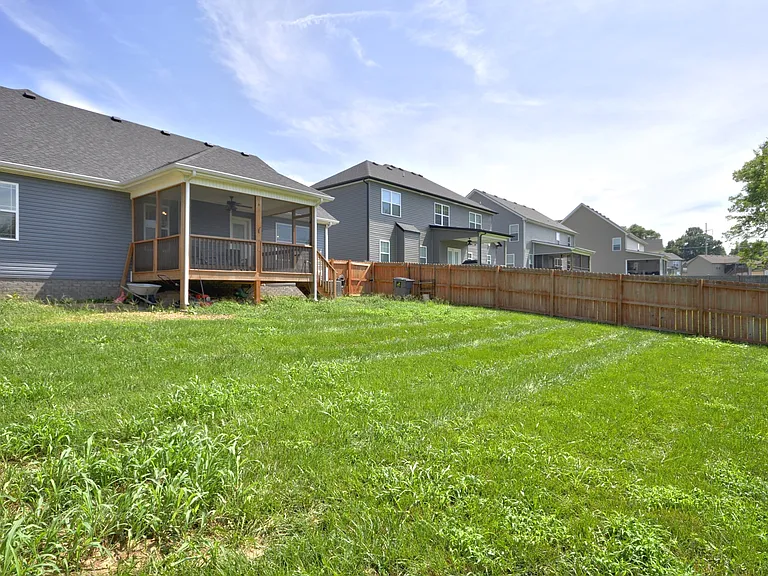 924 Burley Barn Rd — Photo 56