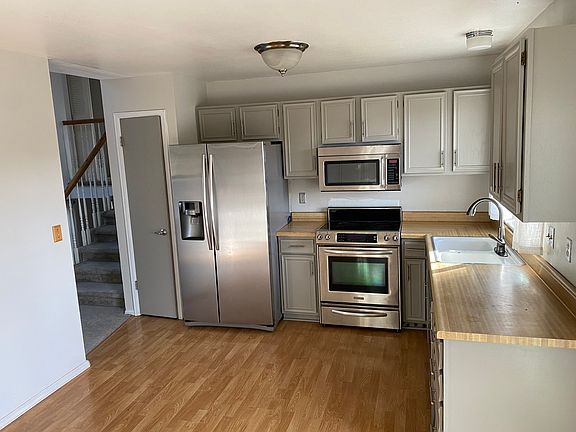 2nd image of 1539 Kennedy Ave