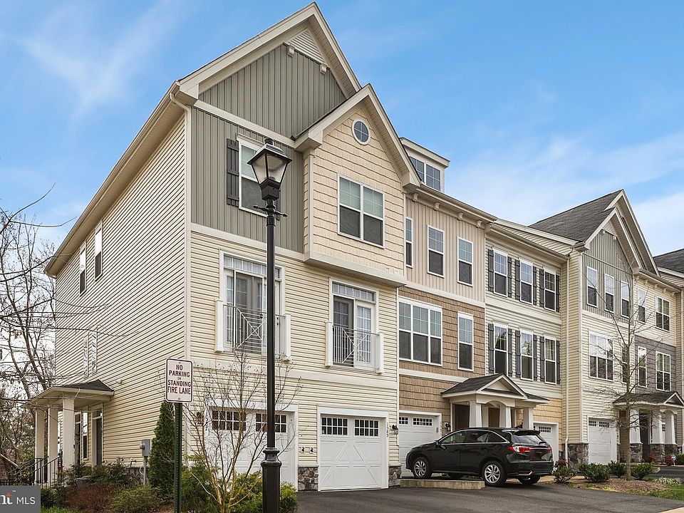 1st image of 1589 Renate Dr #66