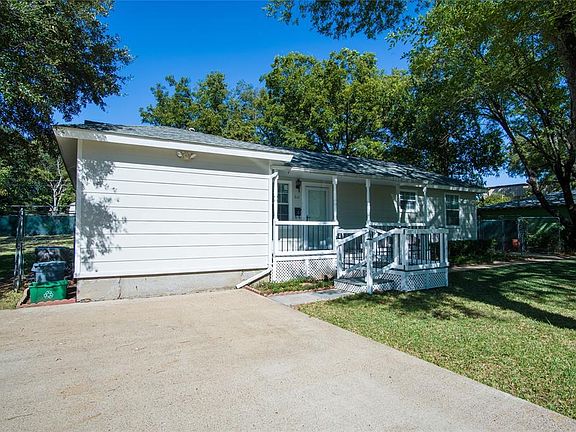 3rd image of 610 Wheat Hill Dr