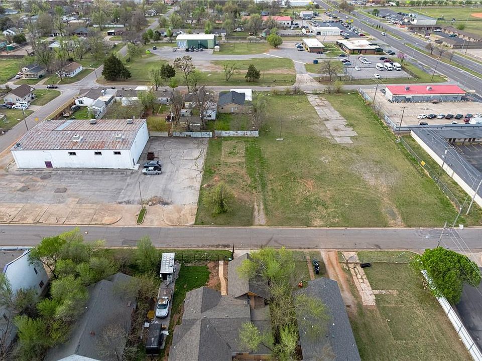 1st image of 226 SE 45th St